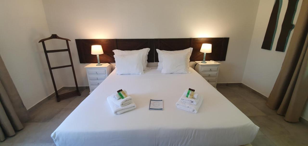 Casa Do Alto Bed & Breakfast Vilamoura Bagian luar foto