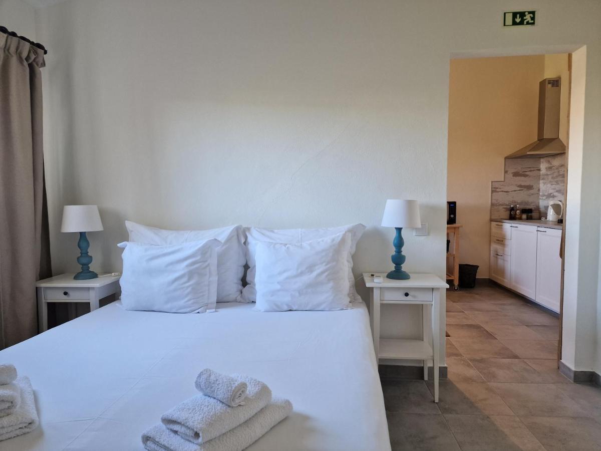 Casa Do Alto Bed & Breakfast Vilamoura Bagian luar foto